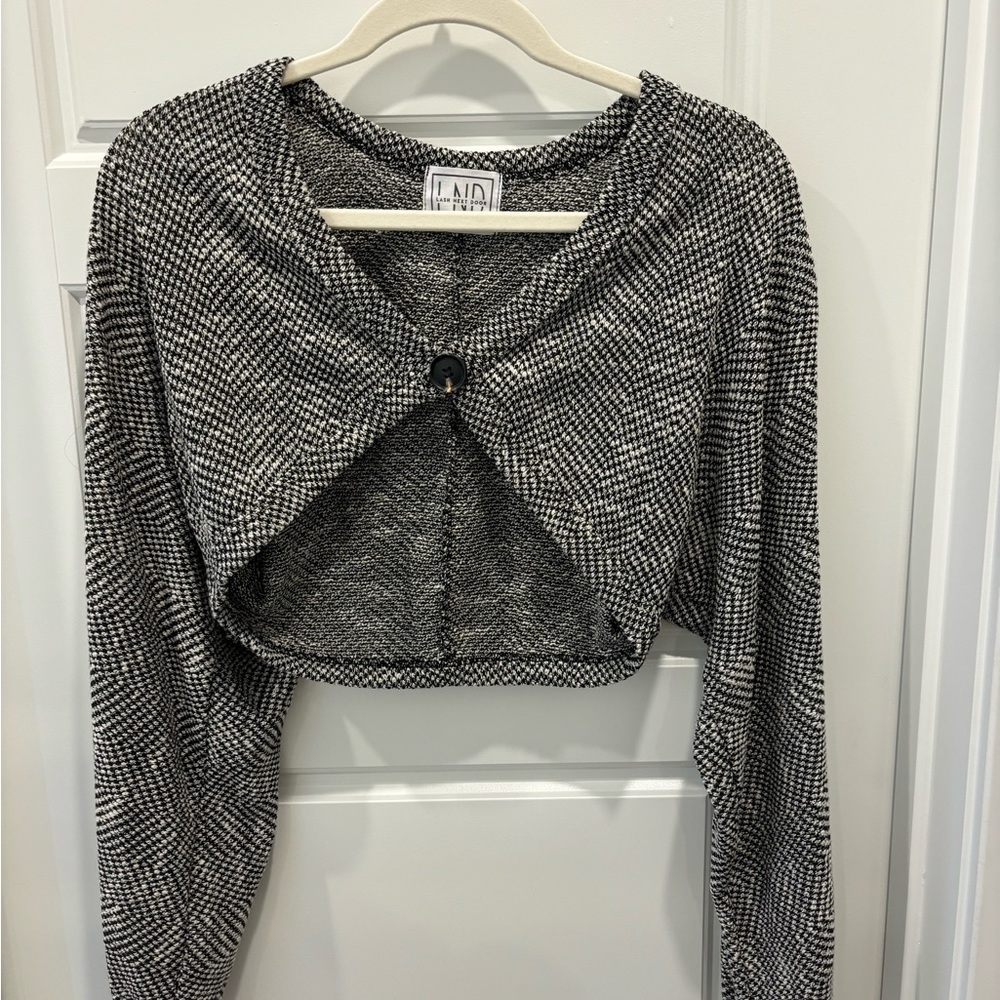 Black and White Cropped Sweater